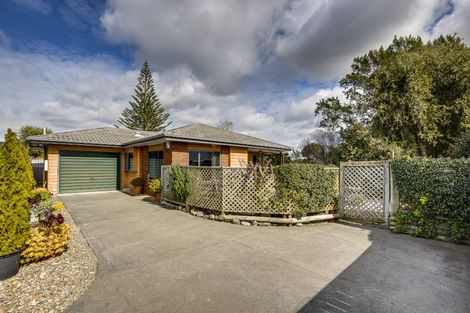 Photo of property in 2/16 Alan Styles Place, Greenmeadows, Napier, 4112