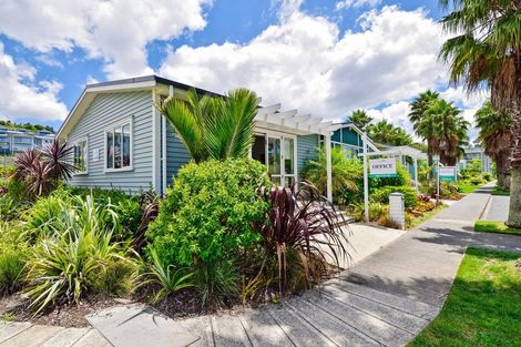 Photo of property in 5 Eaves Bush Parade, Orewa, 0931