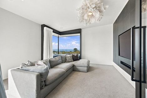 Photo of property in 19 Rauhea Lane, Clifton, Christchurch, 8081