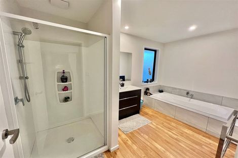 Photo of property in 10 Takutai Terrace, Ruatapu, 7883