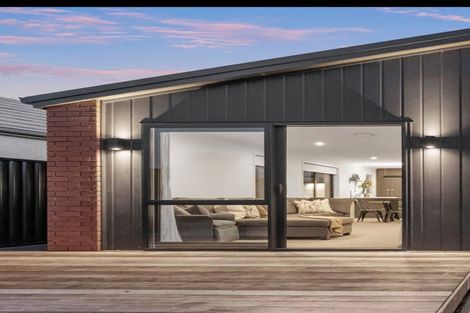 Photo of property in 20 Empire Crescent, Papamoa, 3118