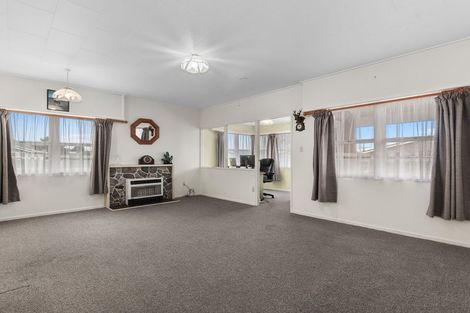Photo of property in 7a Station Road, Khandallah, Wellington, 6035