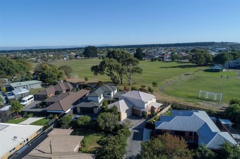 Photo of property in 15a Fieldmoor Place, Parklands, Christchurch, 8083