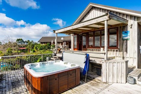 Photo of property in 158 Rangiora Road, Kaiwaka, 0573