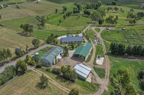 Photo of property in 800 Tuhikaramea Road, Ngahinapouri, Hamilton, 3290