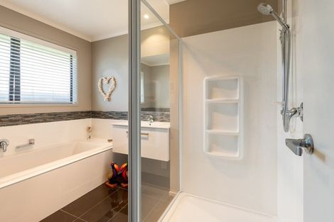 Photo of property in 53 Jarrett Terrace, Leamington, Cambridge, 3432