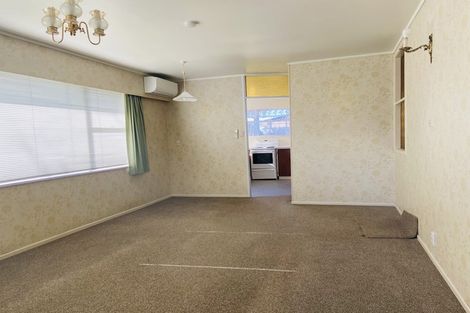 Photo of property in 1/8 Russell Road, Manurewa, Auckland, 2102