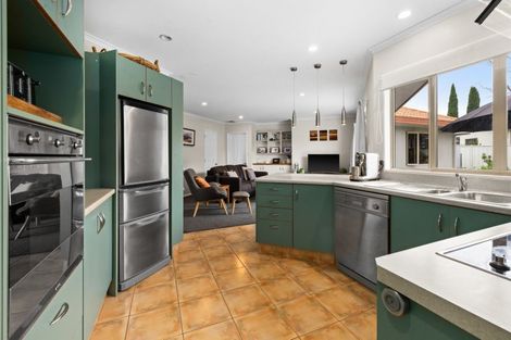 Photo of property in 28 Russell Robertson Drive, Havelock North, 4130