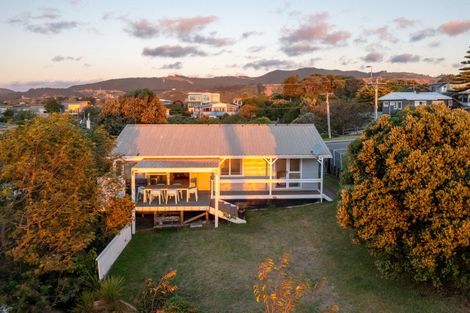 Photo of property in 239 Rosetta Road, Raumati Beach, Paraparaumu, 5032