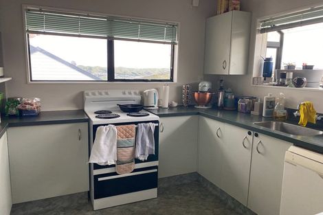 Photo of property in 10 Kentwood Drive, Woodridge, Wellington, 6037