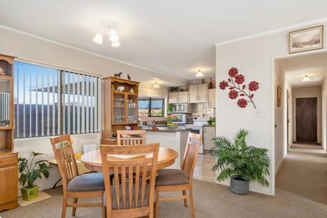 Photo of property in 10b Emmett Street, Greerton, Tauranga, 3112