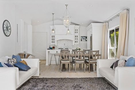 Photo of property in 6 Pebble Beach Way, Papamoa Beach, Papamoa, 3118