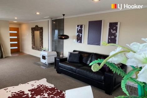 Photo of property in 90 Oakwood Avenue, Maryhill, Dunedin, 9011