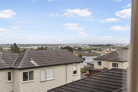Photo of property in 31 Amaretto Avenue, Flat Bush, Auckland, 2019