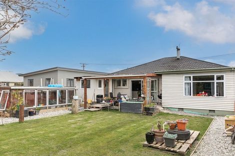 Photo of property in 5 Webb Street, Westport, 7825