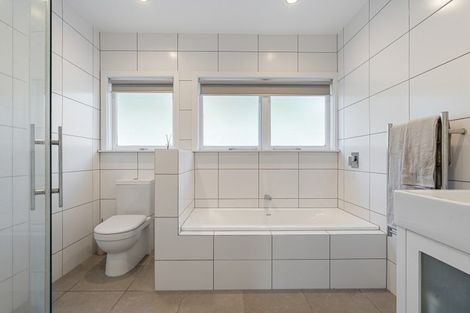 Photo of property in 74 Kano Street, Karori, Wellington, 6012