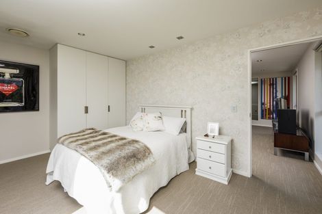 Photo of property in 176 Clyde Road, Burnside, Christchurch, 8053