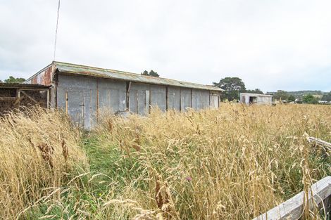 Photo of property in 72 Stanly Street, Eketahuna, 4900