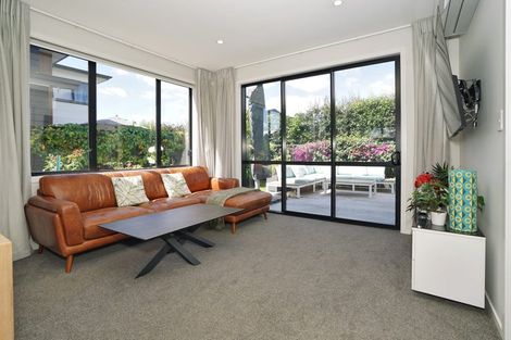 Photo of property in 2/60 Queenwood Avenue, Queenwood, Hamilton, 3210