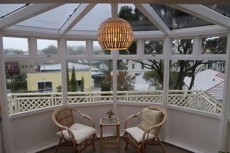 Photo of property in 18 Charlotte Avenue, Brooklyn, Wellington, 6021