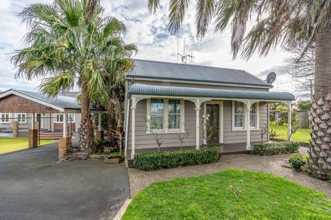 Photo of property in 1 Knighton Road, Hillcrest, Hamilton, 3216