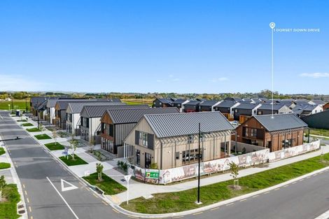 Photo of property in 1 Dorset Down Drive, Karaka, 2580