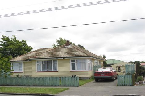 Photo of property in 75 Smith Street, Woolston, Christchurch, 8062