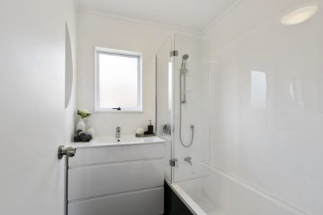 Photo of property in 15b Trevethick Grove, Woburn, Lower Hutt, 5010