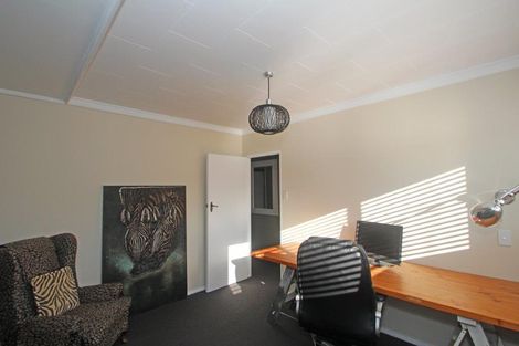 Photo of property in 42 Leven Street, South Hill, Oamaru, 9400