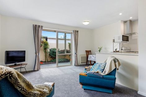 Photo of property in 3/165 Highsted Road, Casebrook, Christchurch, 8051