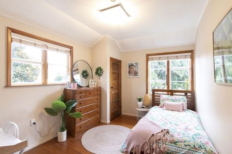 Photo of property in 8 Barrister Avenue, Mount Roskill, Auckland, 1042