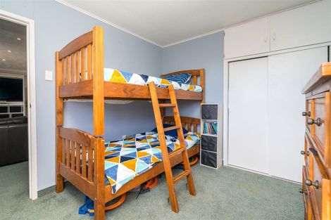 Photo of property in 8 Scott Street, Milton, 9220