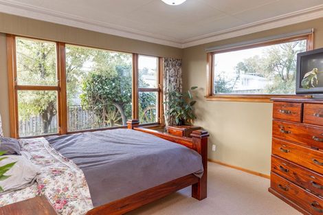 Photo of property in 13 Cambridge Terrace, East Gore, Gore, 9710