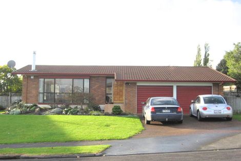 Photo of property in 8 Kuripaka Crescent, The Gardens, Auckland, 2105