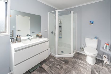 Photo of property in 26 Simon Street, Tawhero, Whanganui, 4501