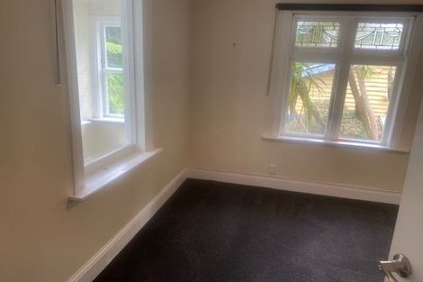 Photo of property in 69 Holloway Road, Aro Valley, Wellington, 6021