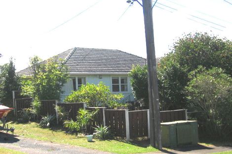 Photo of property in 22 Kohekohe Street, New Lynn, Auckland, 0600