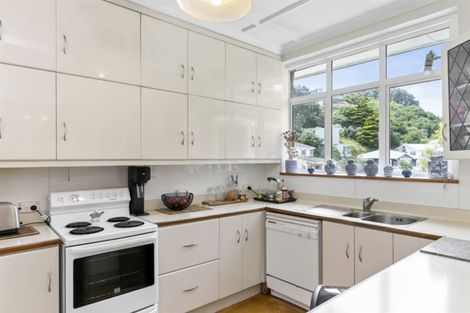 Photo of property in 105 Barnard Street, Wadestown, Wellington, 6012