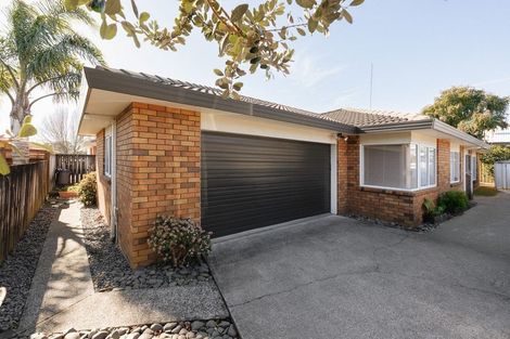 Photo of property in 5 Liftan Place, Mount Maunganui, 3116