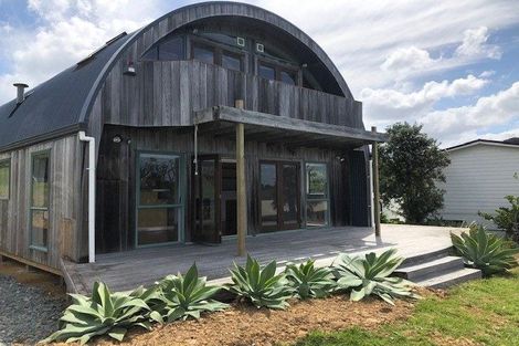 Photo of property in 11 Taranga Road, Langs Beach, Waipu, 0582