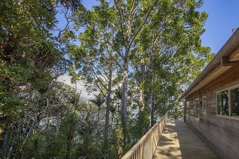 Photo of property in 467 Heatley Road, Whakapirau, Maungaturoto, 0583