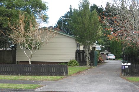 Photo of property in 14 Oakmont Place, Wattle Downs, Auckland, 2103