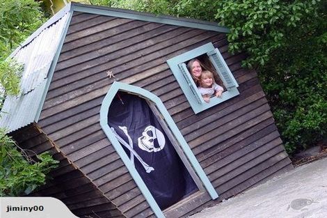 Photo of property in 57 Hawkhurst Road, Lyttelton, 8082