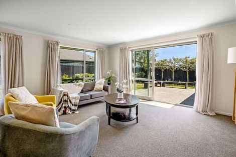 Photo of property in 4 Urihia Street, Marshland, Christchurch, 8083