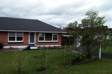 Photo of property in 3/43 Tramway Road, Beach Haven, Auckland, 0626