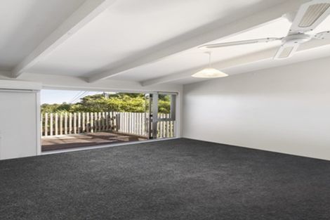 Photo of property in 4/7 Balmain Road, Birkenhead, Auckland, 0626