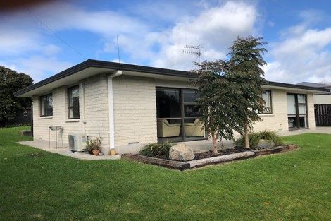 Photo of property in 246 Ngatai Road, Otumoetai, Tauranga, 3110