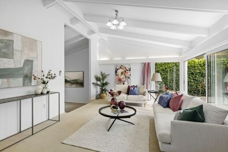 Photo of property in 76a Wai-iti Crescent, Woburn, Lower Hutt, 5010