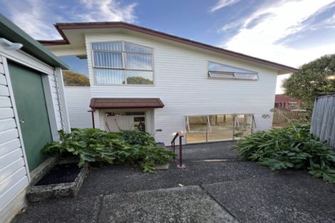 Photo of property in 14 Binda Place, Botany Downs, Auckland, 2010