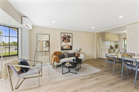 Photo of property in 60b Alfriston Road, Manurewa East, Auckland, 2102